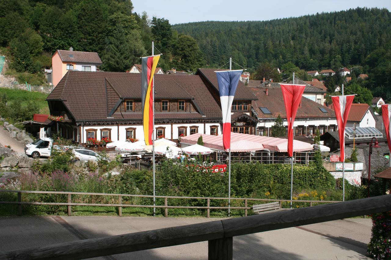 Gaestehaus Zur Lilie Triberg im Schwarzwald Exterior photo